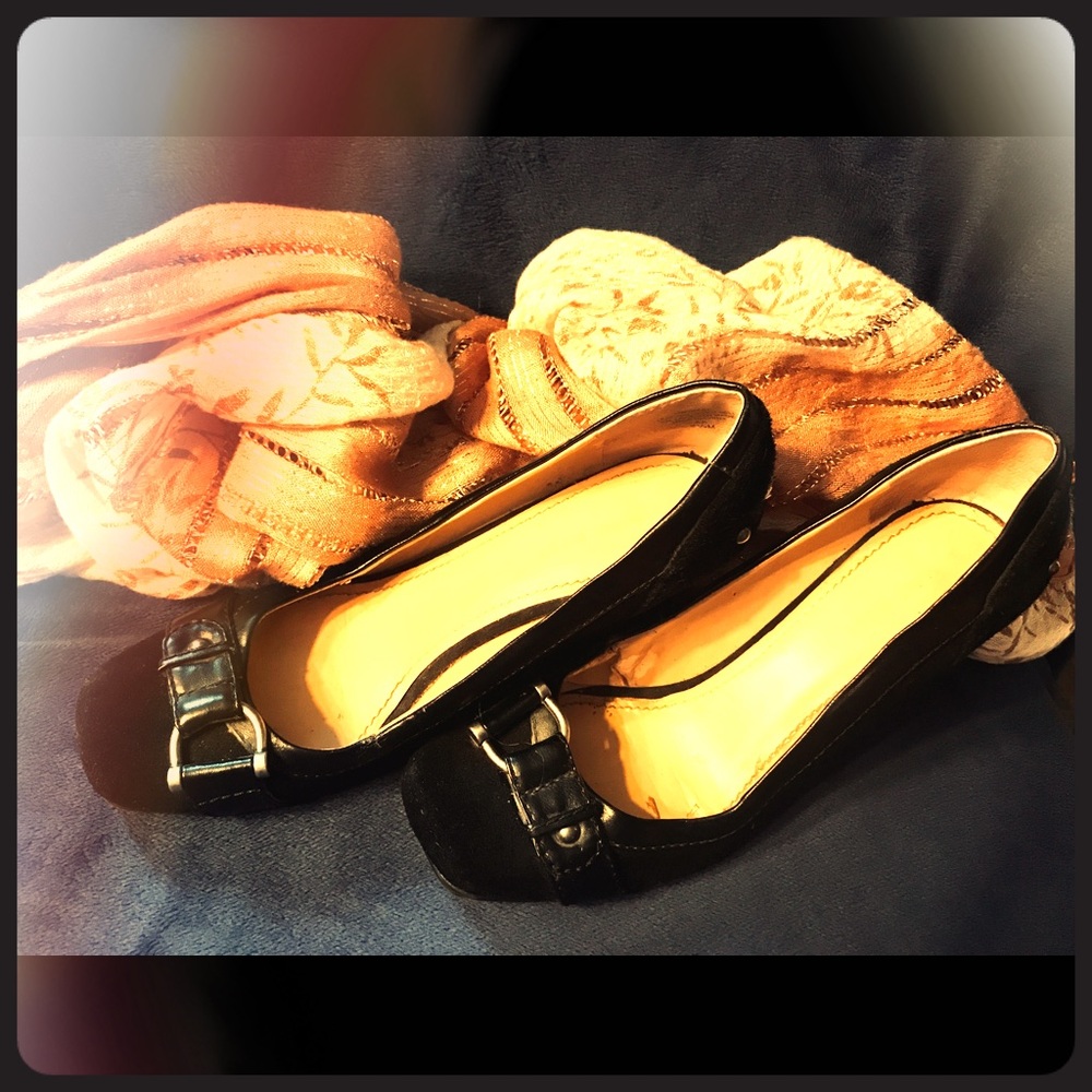 Nine West black heels